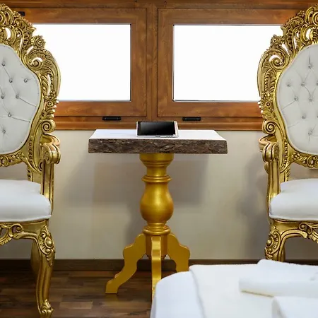 Diamond Luxury Suites Koum Kapi Konukevi Hanya