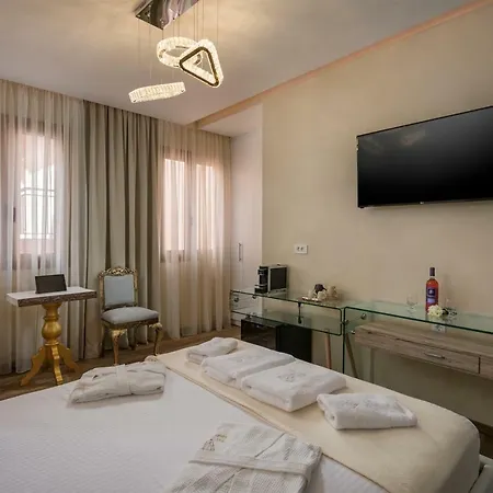 Diamond Luxury Suites Koum Kapi Konukevi Hanya